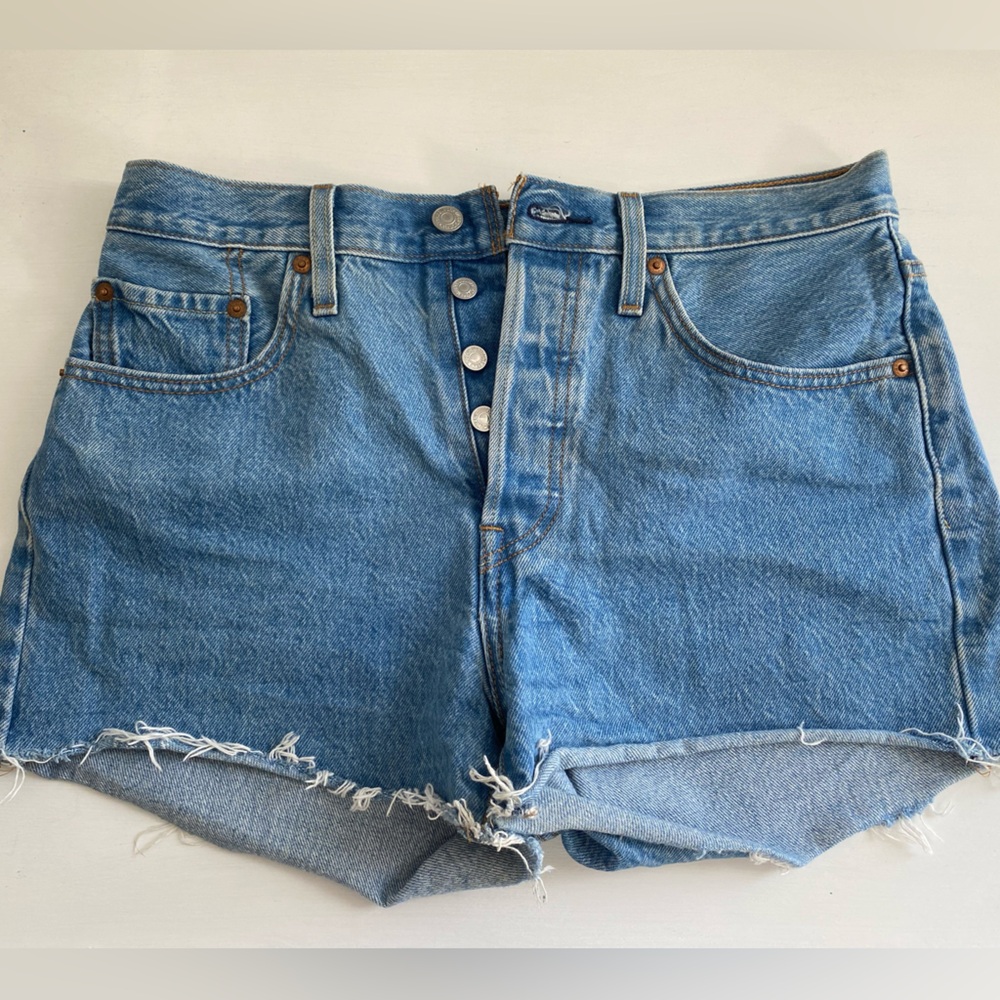 Levi’s 501 Button fly shorts
